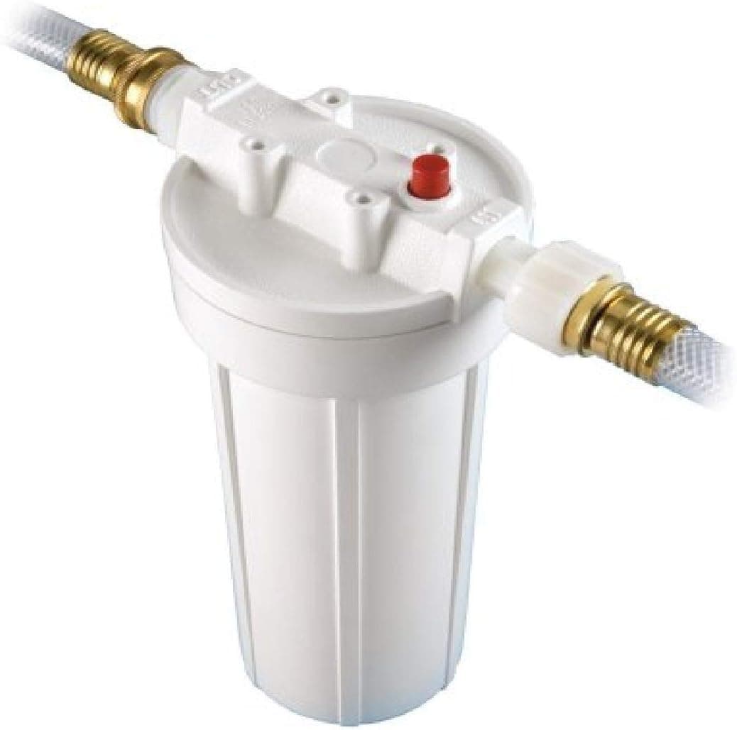 Culligan RVF-10 External RV Water Filter System, Hose Connector Kit, D-15 Cartridge, Reduces Chlorine Taste and Odor, 250 Gal