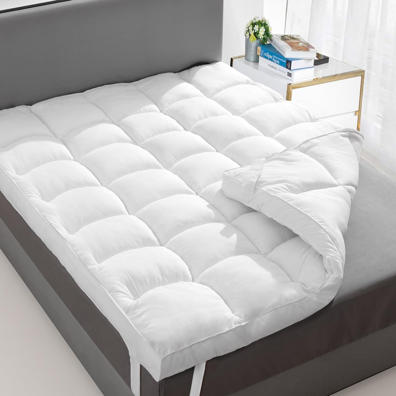 RV Short Queen Mattress Topper, Soft and Extra Thick Pillow Top Camper Mattress Pad and Protector, for Pop Up and Trailer